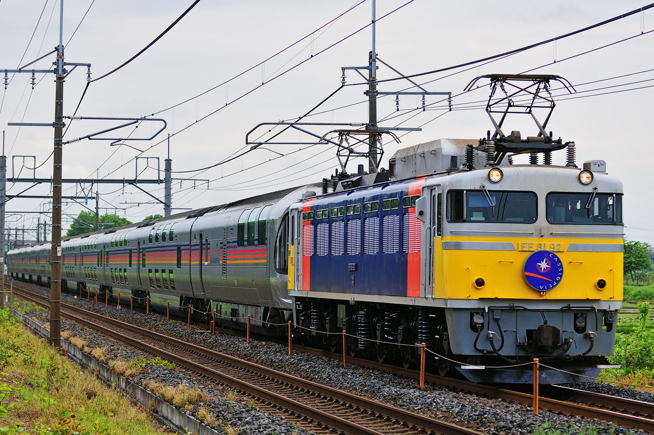 JR東日本 寝台特急カシオペア EF81