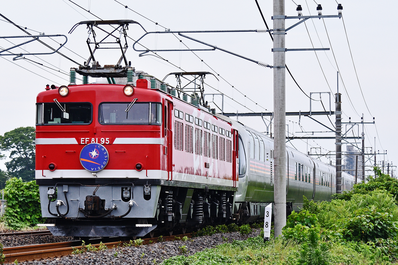 カシオペア紀行 EF81-95 レインボーカラー