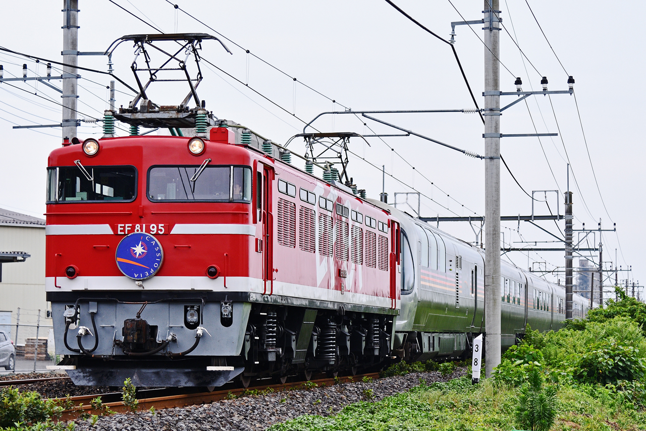 カシオペア紀行 EF81-95 レインボーカラー