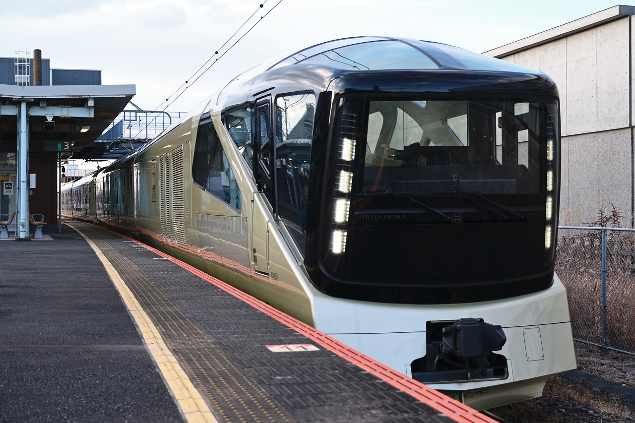 JR東日本 TRAIN SUITE 四季島