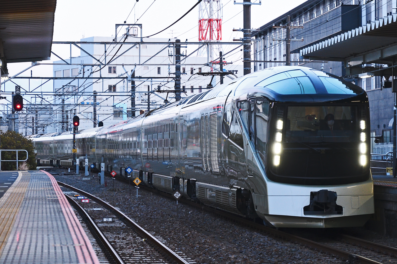 JR東日本 TRAIN SUITE 四季島