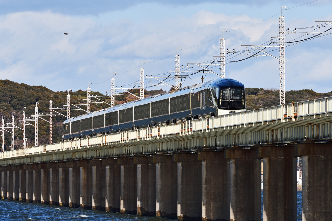 JR東日本 TRAIN SUITE 四季島