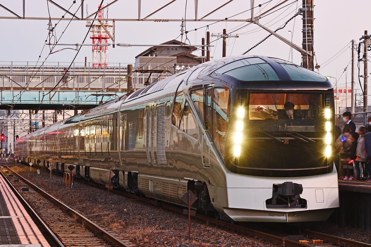 JR東日本 TRAIN SUITE 四季島