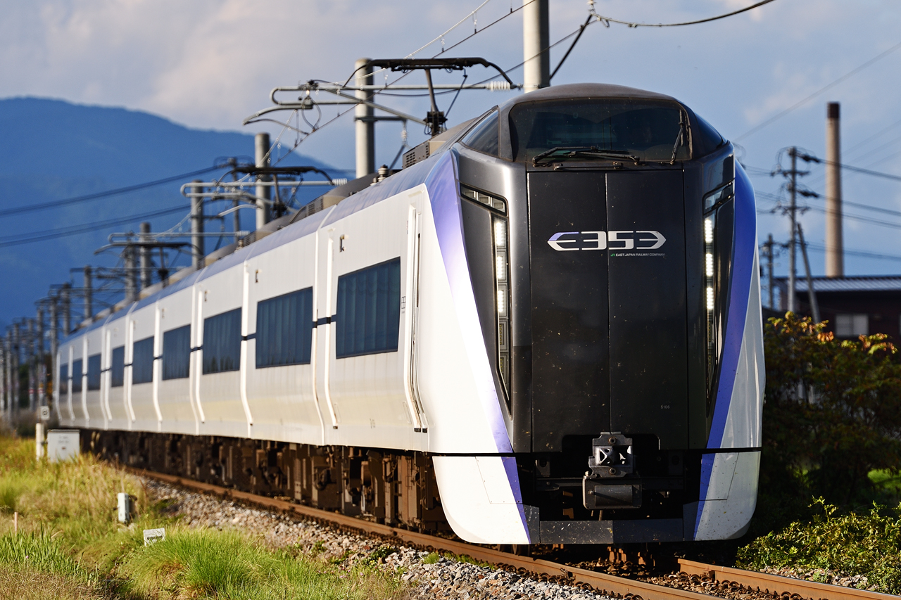 JR東日本 大糸線 特急あずさ